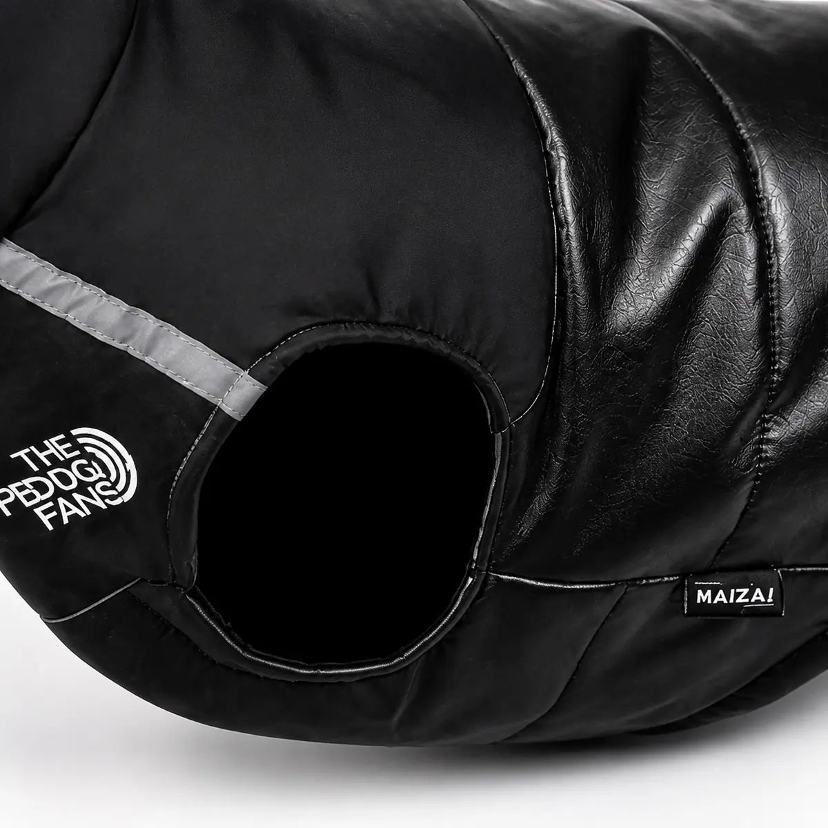 Black warm dog vest product detail
